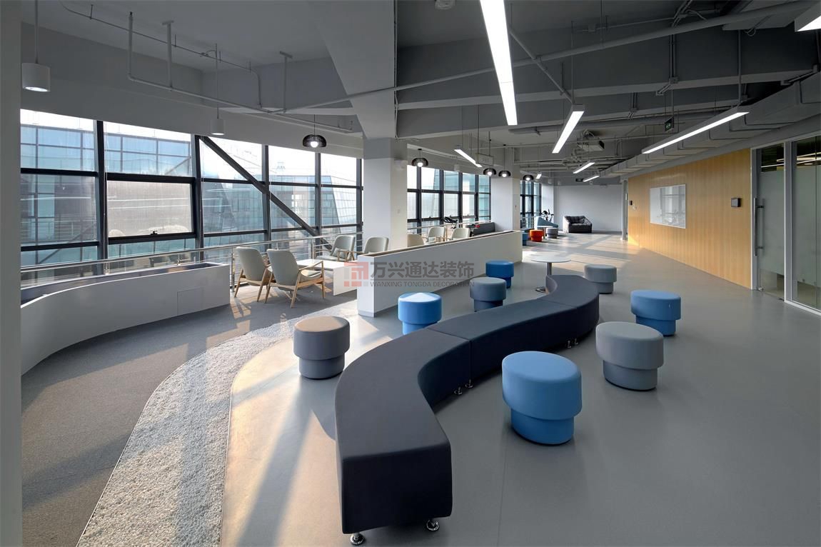 北京萬興通達(dá)辦公裝修項(xiàng)目-隆訊科技公司裝修效果圖