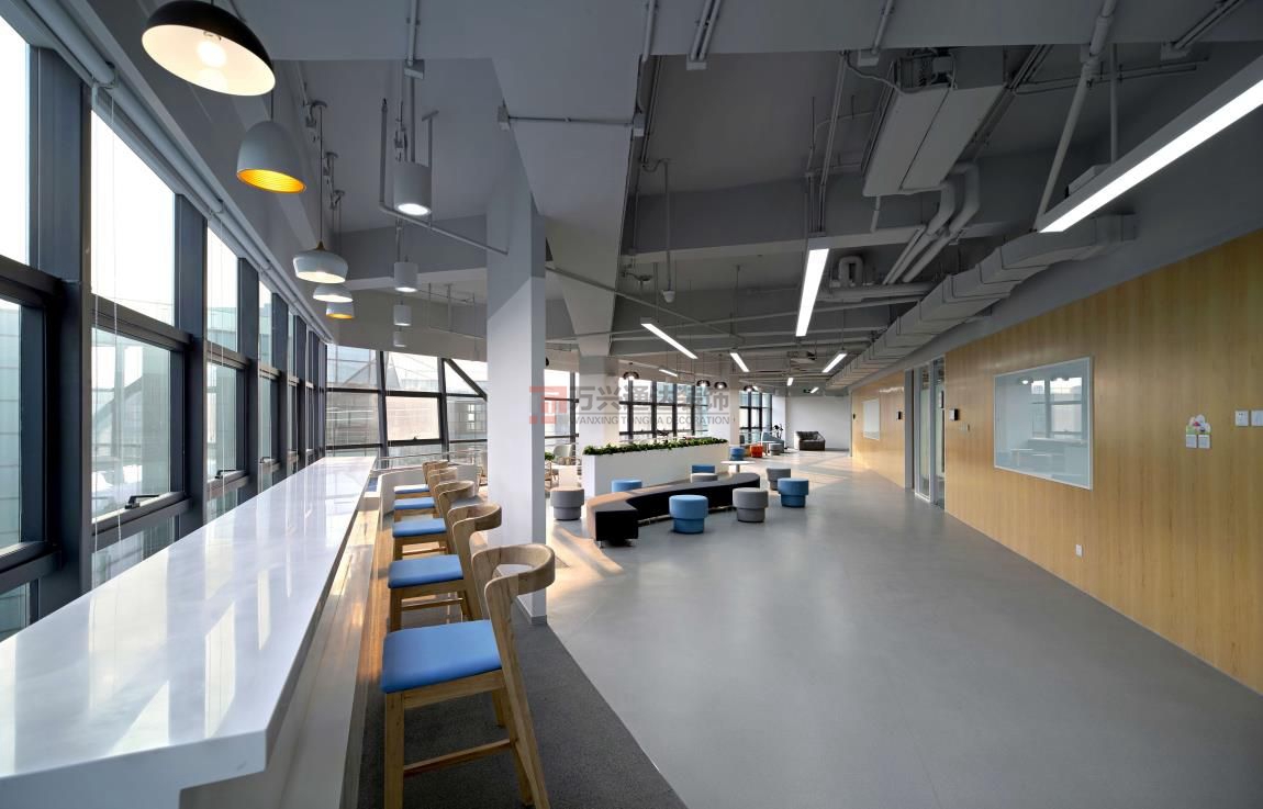 北京萬興通達(dá)辦公裝修項(xiàng)目-隆訊科技公司裝修效果圖