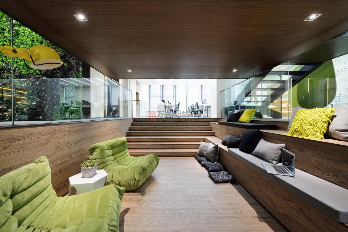 北京萬興通達辦公裝修項目-綠地創(chuàng)新科技裝修效果圖