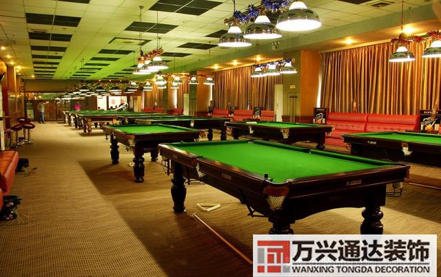 臺(tái)球室裝修效果圖臺(tái)球廳裝修效果圖_萬興辦公室裝修公司