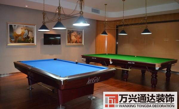 臺(tái)球室裝修效果圖臺(tái)球廳裝修效果圖_萬興辦公室裝修公司