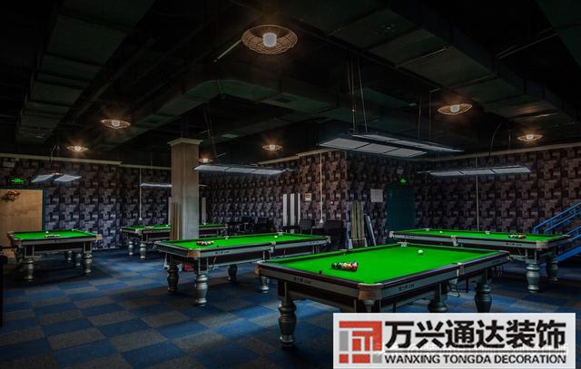 臺(tái)球室裝修效果圖臺(tái)球廳裝修效果圖_萬興辦公室裝修公司