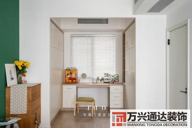 簡約風(fēng)格裝修效果圖裝修現(xiàn)代簡約風(fēng)格圖片