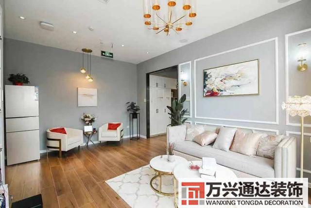 一起裝修一起裝修網(wǎng)鐵錘行動(dòng)黃總