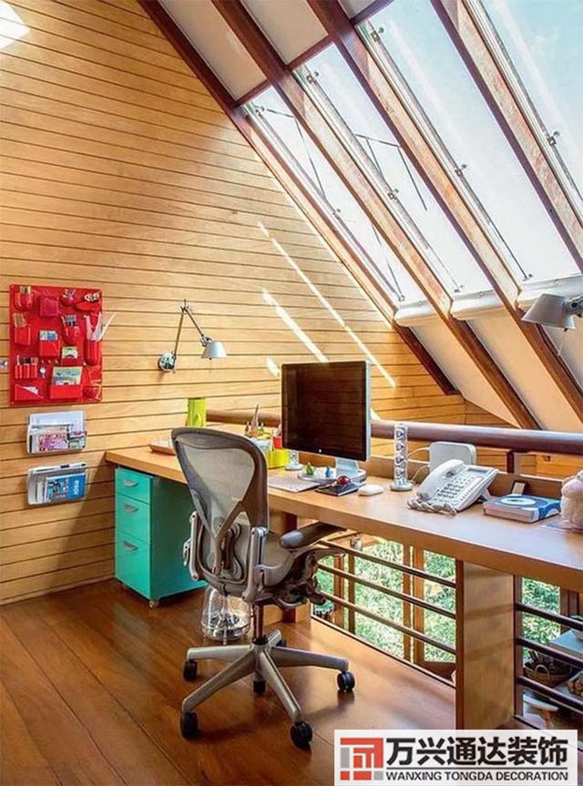 復(fù)式客廳裝修復(fù)式客廳裝修圖片