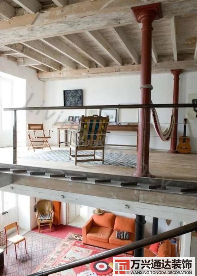 復(fù)式客廳裝修復(fù)式客廳裝修圖片