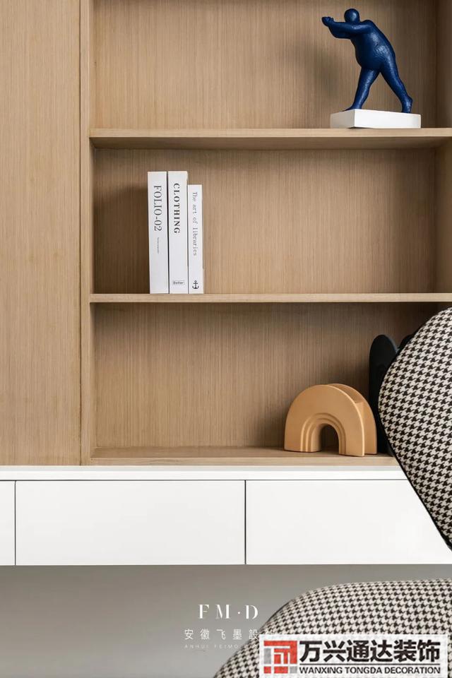 現(xiàn)代裝修設(shè)計(jì)現(xiàn)代客廳裝修