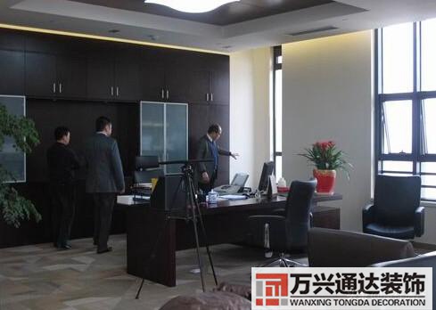 辦公室座位風(fēng)水布局知識有什么呢辦公室的座位朝向風(fēng)水