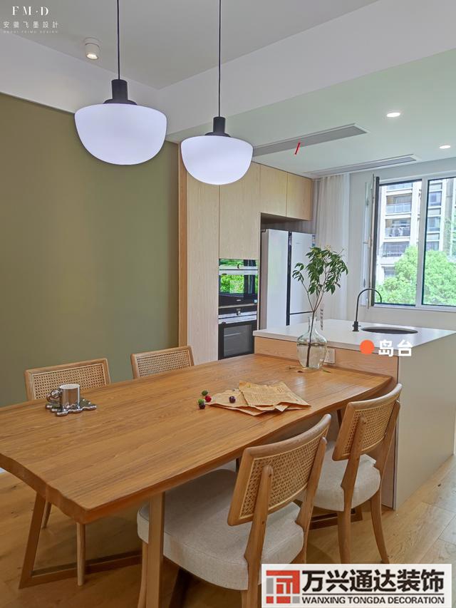 餐廳設(shè)計(jì)裝修餐廳裝修設(shè)計(jì)