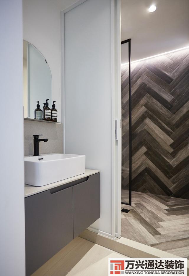 廚房衛(wèi)生間裝修廚房衛(wèi)生間裝修多少錢