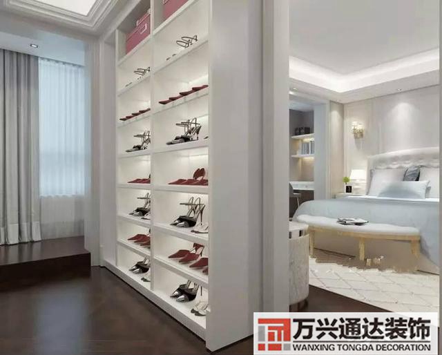 簡(jiǎn)約歐式裝修簡(jiǎn)約歐式裝修效果圖小戶(hù)型