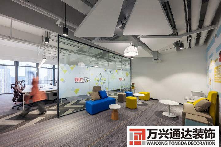 網(wǎng)絡傳媒公司怎么裝修傳媒公司裝修效果
