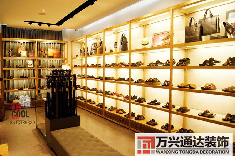 鞋店裝修風(fēng)格鞋店裝修風(fēng)格簡(jiǎn)約