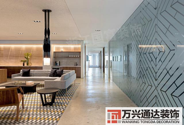 包含外資企業(yè)辦公室裝修的詞條