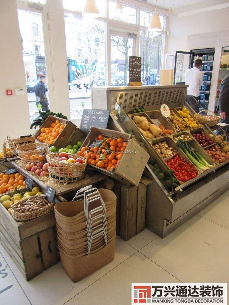 水果店怎么裝修水果店怎么裝修好