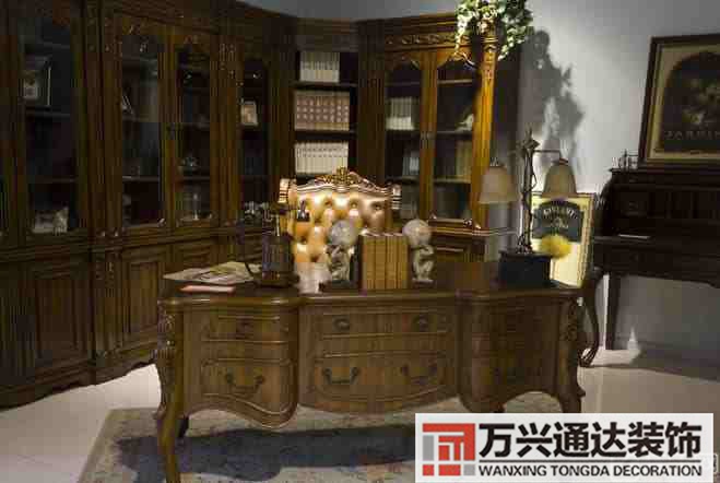 書(shū)桌風(fēng)水學(xué)書(shū)桌的擺放風(fēng)水學(xué)