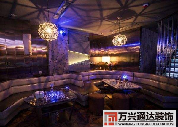 重慶酒吧裝修重慶酒吧設(shè)計裝修公司