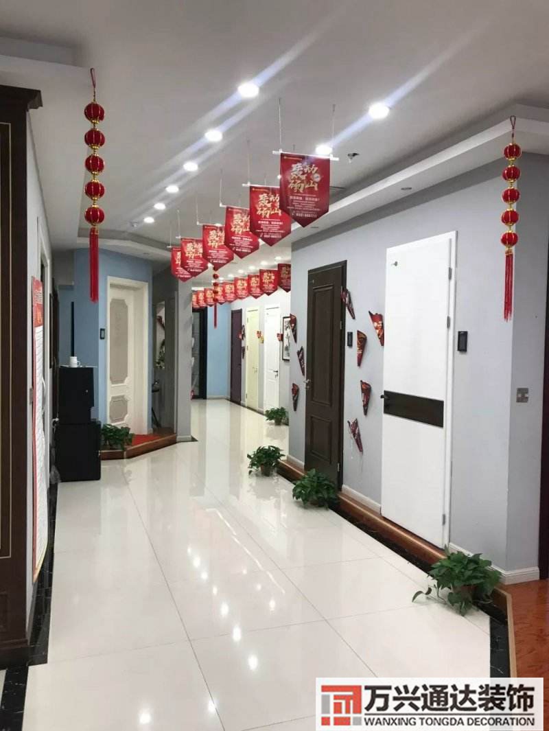 木門(mén)專賣店裝修木門(mén)專賣店裝修效果圖片欣賞